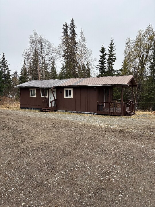49144 Shadura Rd in Soldotna, AK - Building Photo