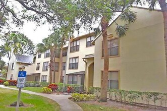 2319 N Congress Ave, Unit 24 in Boynton Beach, FL - Building Photo - Building Photo