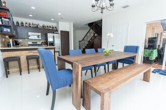 12716 SW 136th Terrace in Miami, FL - Building Photo - Building Photo