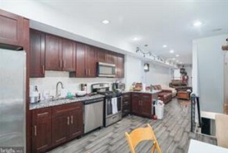 1720 Arlington St in Philadelphia, PA - Building Photo - Building Photo