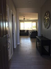 3012 E Quenton St in Mesa, AZ - Foto de edificio - Building Photo