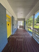 954 Byron Dr SW in Atlanta, GA - Building Photo - Building Photo