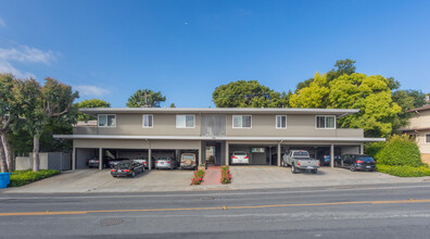 80-128 Laurel Street Apartments in San Carlos, CA - Building Photo - Building Photo