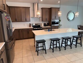 4702 Birdsong Dr in Rubonia, FL - Building Photo - Building Photo