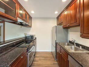 8440 Via Mallorca in San Diego, CA - Building Photo - Building Photo