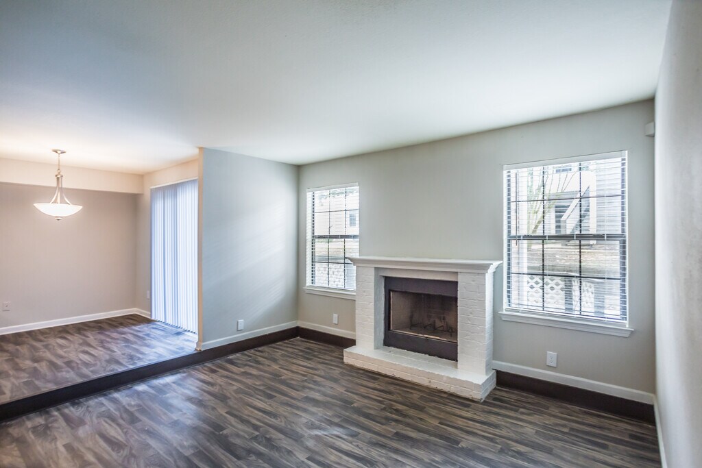 The Park at Hollyford Memphis, TN Apartments