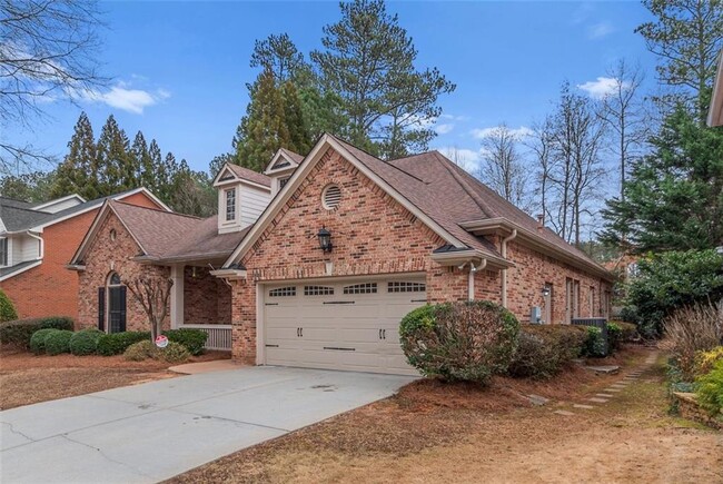 1065 Beacon Hill Crossing in Alpharetta, GA - Building Photo - Building Photo