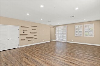2919 Ventana Ridge Ave in Henderson, NV - Building Photo - Building Photo