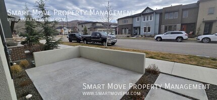 3213 S Shadywood Way in Boise, ID - Building Photo - Building Photo