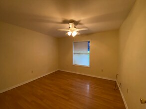 1811 Central Blvd-Unit -#3 in Bull Shoals, AR - Building Photo - Building Photo