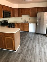 46695 Paragon Ter, Unit Apartment in Sterling, VA - Building Photo - Building Photo