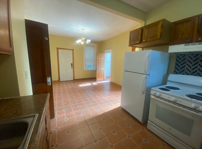 property at 3119 N James Ave