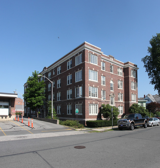 The Reed Apartments in Greenfield, MA - Building Photo - Building Photo