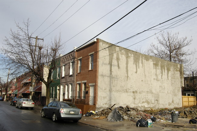 2209 N 18th St in Philadelphia, PA - Building Photo - Building Photo