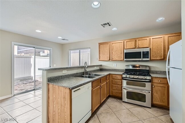 property at 937 Grand Cerritos Ave