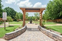 2110 Whiteback Dr photo'