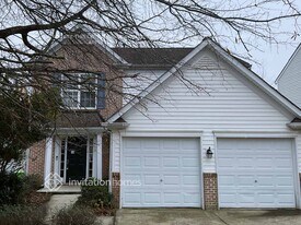 5012 Babbling Brook Dr in Raleigh, NC - Building Photo