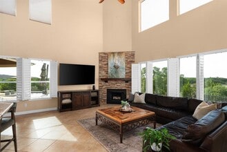 1472 Kings Cove Dr in Canyon Lake, TX - Building Photo - Building Photo