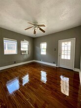 6912 Avenue C in Houston, TX - Building Photo - Building Photo