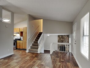 5127 Galbraith Cir in Stone Mountain, GA - Building Photo - Building Photo