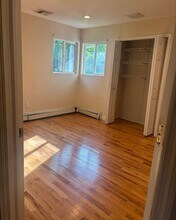 44 E Lake Terrace in Lake Ronkonkoma, NY - Building Photo - Building Photo