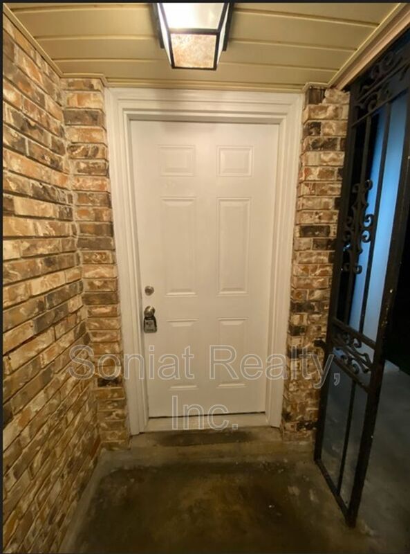 7202 Salem Dr in New Orleans, LA - Building Photo - Building Photo