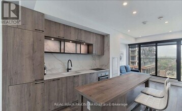 505 Richmond St W in Toronto, ON - Building Photo - Building Photo