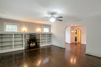 2150 Lenox Rd NE in Atlanta, GA - Building Photo - Building Photo
