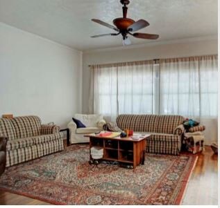 210 Marshall St in Houston, TX - Building Photo - Building Photo