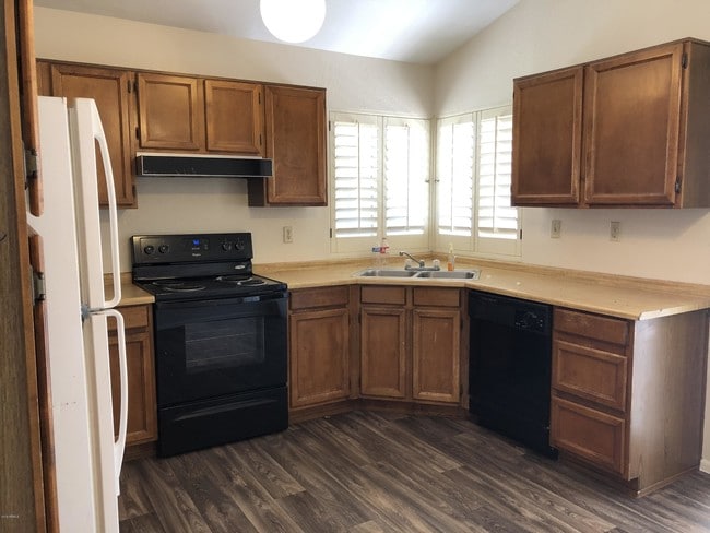 5533 W Cholla St in Glendale, AZ - Building Photo - Building Photo