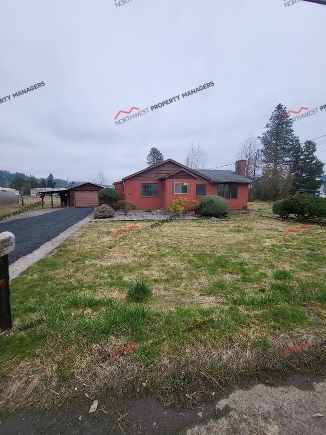 1214 Grand Ave in Centralia, WA - Building Photo - Building Photo