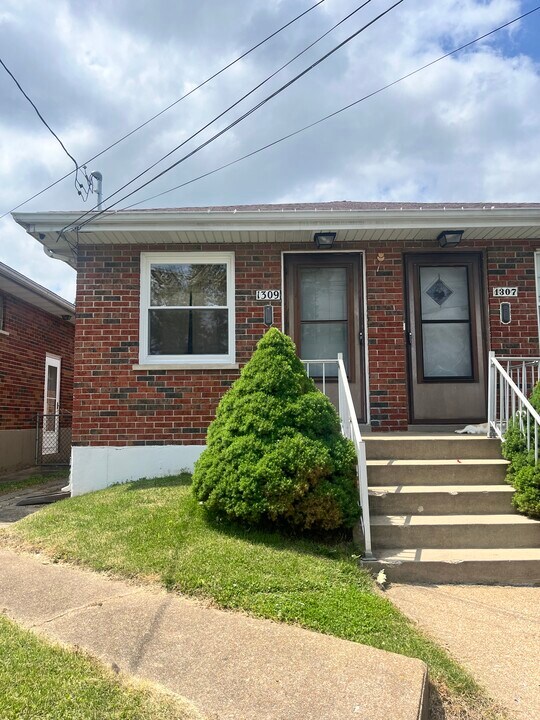 1309 Wachtel Ave, Unit Wachtel in St. Louis, MO - Building Photo