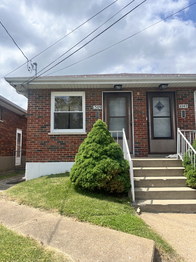 1309 Wachtel Ave, Unit Wachtel