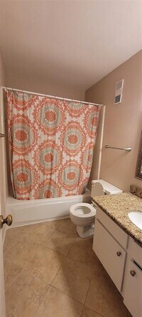 1818 Augusta Dr photo'