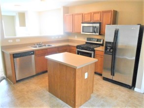 1245 Cloverview St in Blacklick, OH - Building Photo - Building Photo