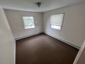 46 Jackson Ave in Mineola, NY - Building Photo - Building Photo