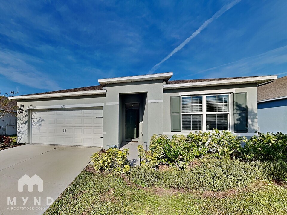 3693 Diving Dove Ln in Bartow, FL - Foto de edificio