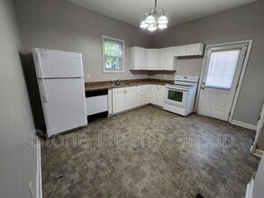 1201 S 11th St in Terre Haute, IN - Building Photo - Building Photo