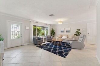 2691 NE 18th St in Pompano Beach, FL - Building Photo - Building Photo