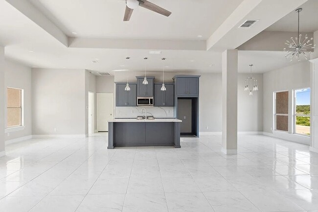114 Little Bighorn Trl in Del Rio, TX - Building Photo - Building Photo