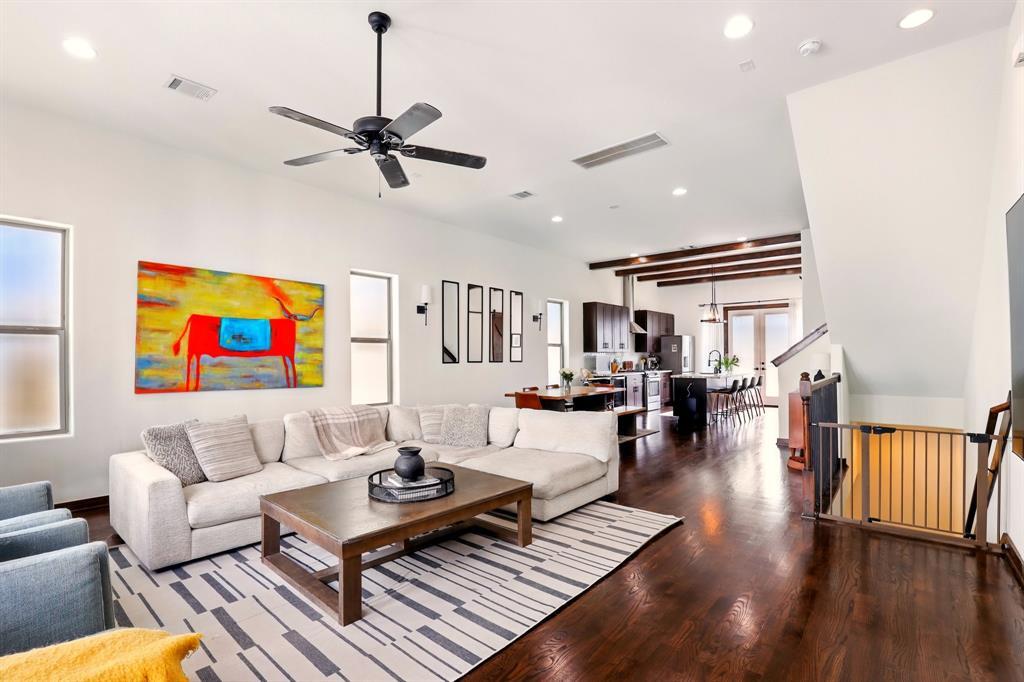 1108 W 15th 1/2 St in Houston, TX - Building Photo