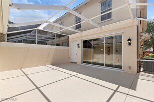 15369 Laughing Gull Ln in Bonita Springs, FL - Building Photo