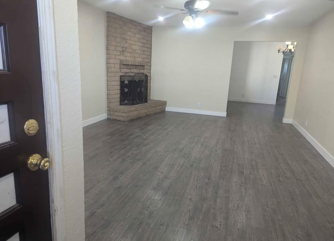 5901 Moss Creek Cir in Fair Oaks, CA - Building Photo - Building Photo