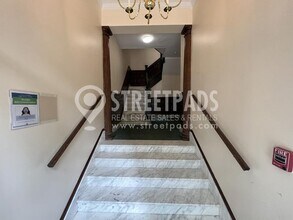 19 Fairbanks St in Brookline, MA - Building Photo - Building Photo