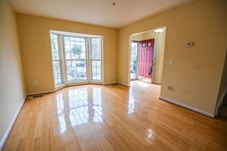 207 Edge Creek Ln in Odenton, MD - Building Photo - Building Photo