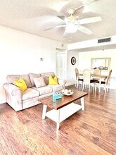 21405 Olean Blvd in Port Charlotte, FL - Building Photo - Building Photo