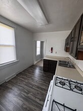 135 Weyman Rd in Pittsburgh, PA - Building Photo - Building Photo