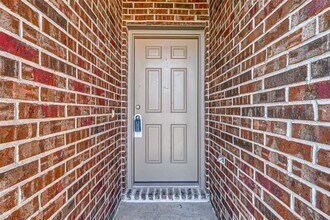 611 Harvest Bluff Dr in Rosharon, TX - Building Photo - Building Photo