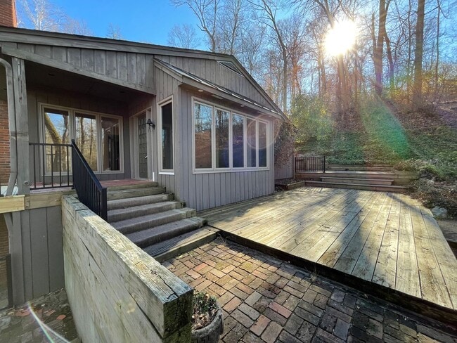3400 Woodside Rd in Louisville, KY - Building Photo - Building Photo