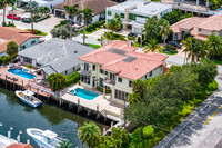 501 Golden Harbour Dr in Boca Raton, FL - Building Photo - Building Photo